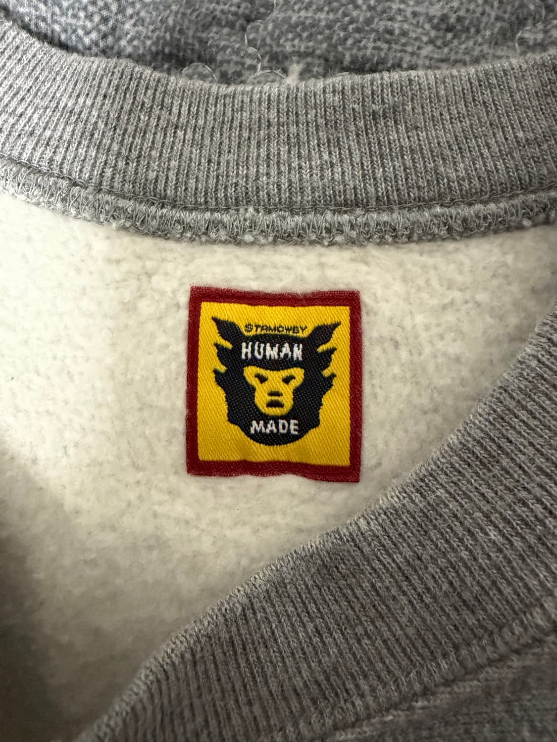 [L]휴먼 메이드 Kaws 맨투맨 상품이미지3