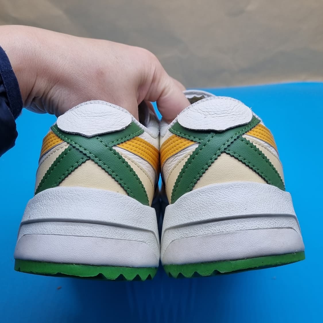 오니츠카타이거 델리게이션 여성스니커즈230 상품이미지4