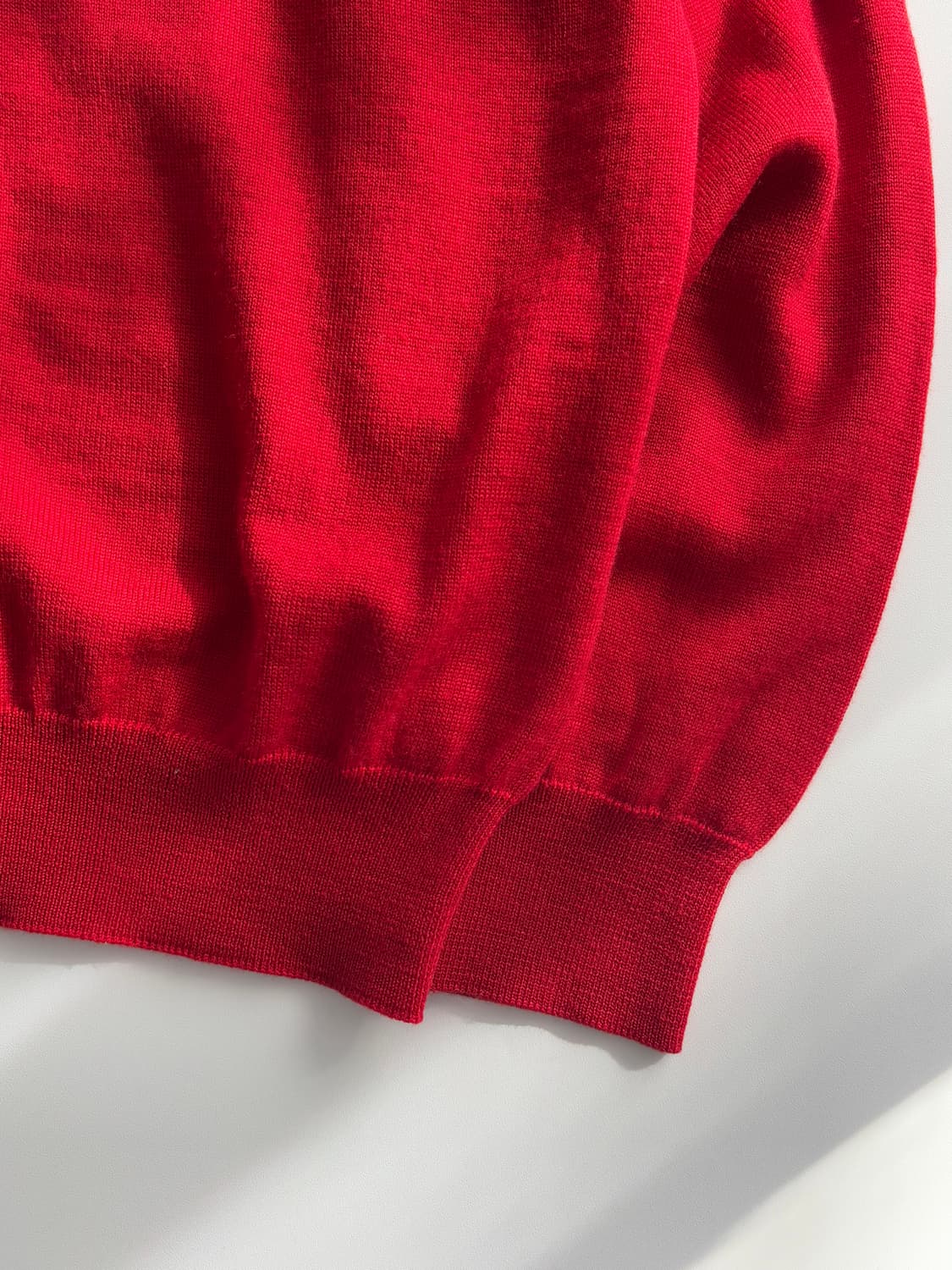 Burberry 버버리 레드 금장 버튼 울 가디건 상품이미지8