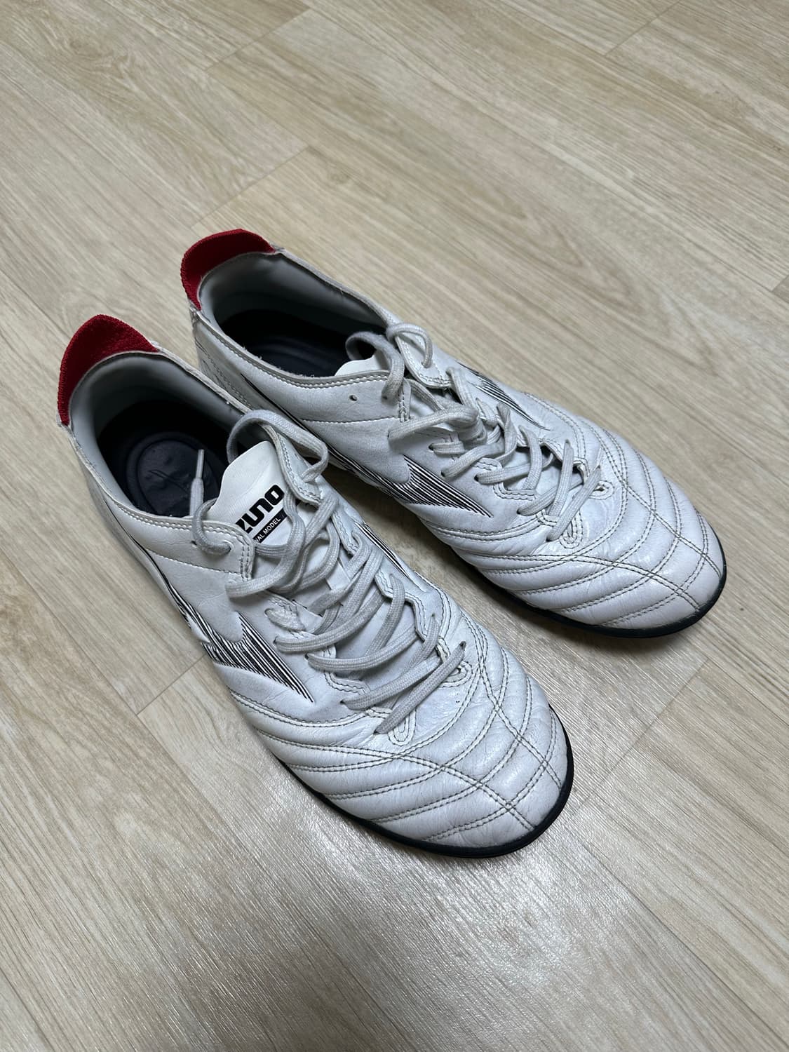 미즈노 모렐리아 네오2 프로 AS TF 풋살화 260 상품이미지1