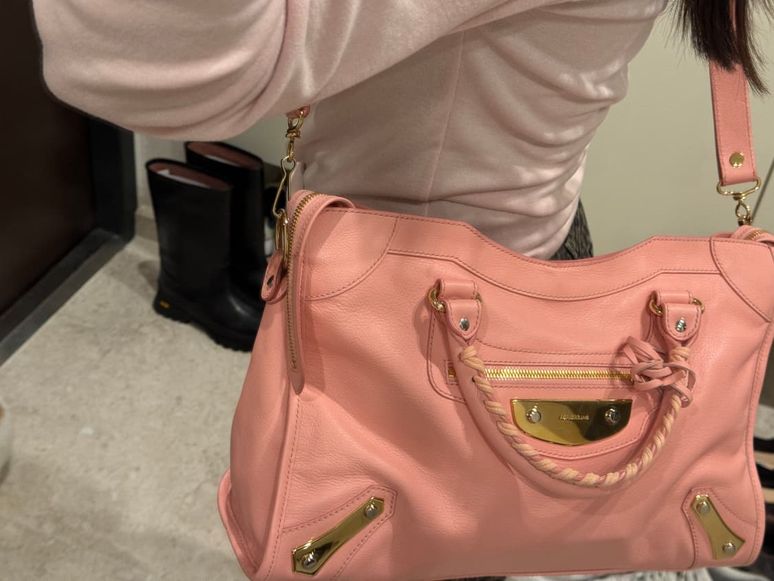 발렌시아가 클래식 모터크로스 메탈 플레이트 시티 백 상품이미지9