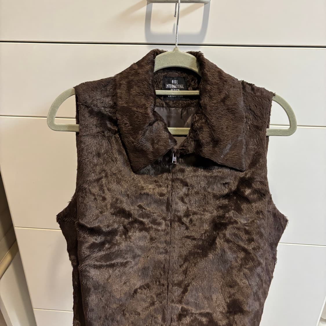 부드러운 브라운 에코퍼 털조끼 베스트 상품이미지3