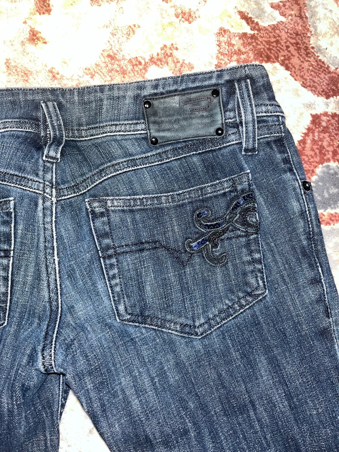 디젤 매틱 로우라이즈 슬림핏 데님진 상품이미지7