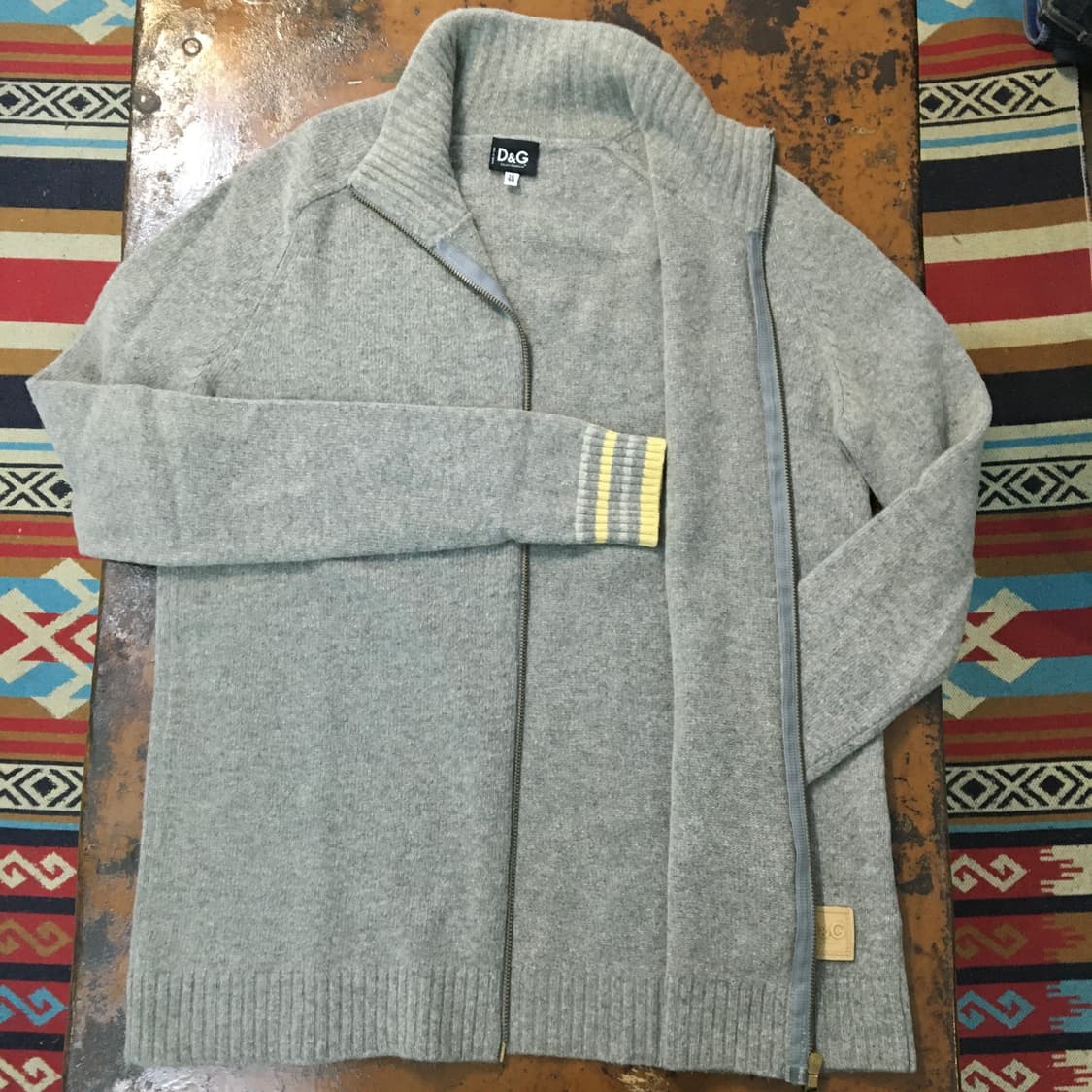 돌체앤가바나 그레이 버진 울 니트 집업 남성 102 여성 프리사이즈 상품이미지5