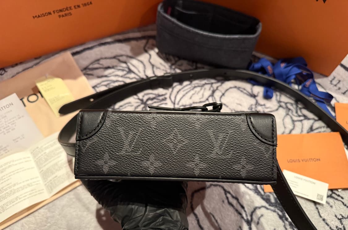 {백화점판/인보이스포함} 루이비통 스티머 웨어러블 월릿 크로스백 상품이미지6