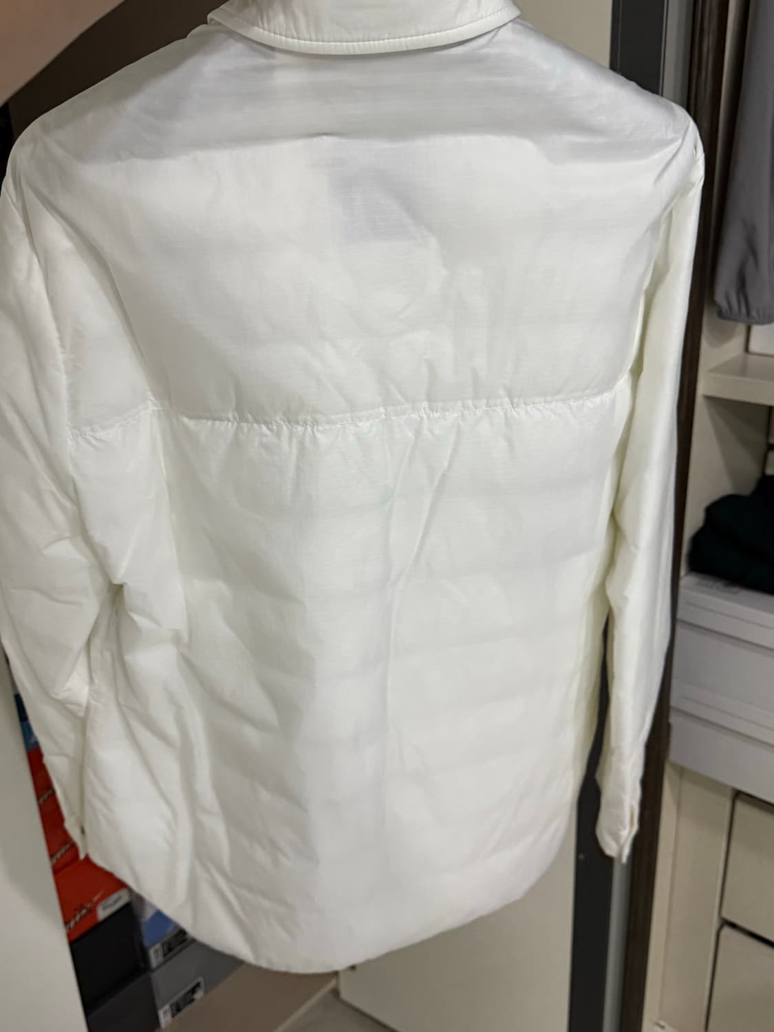 몽클레어 프라그먼트 패디드 셔츠 4사이즈  상품이미지4