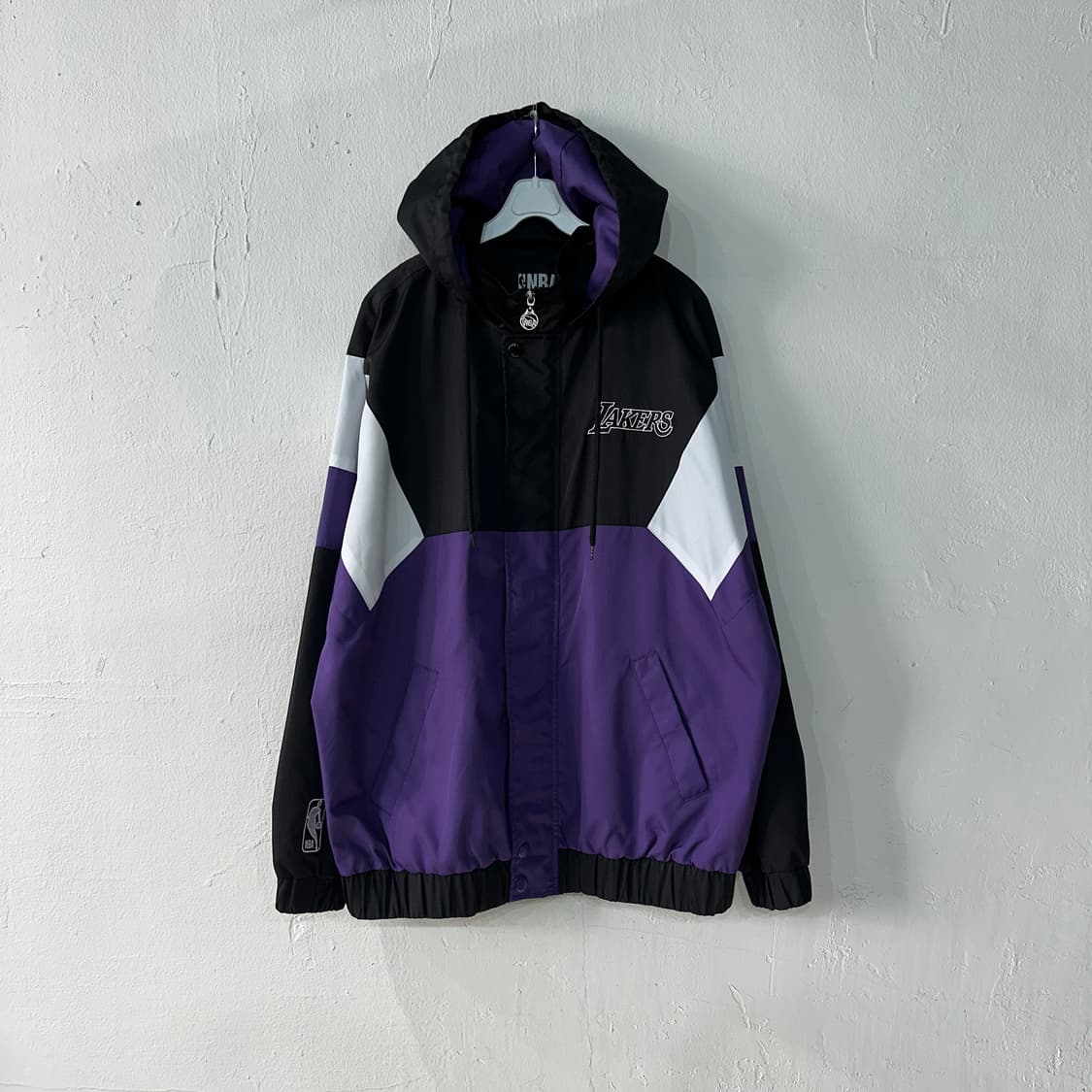 NBA LA레이커스 바람막이 자켓 L 상품이미지3