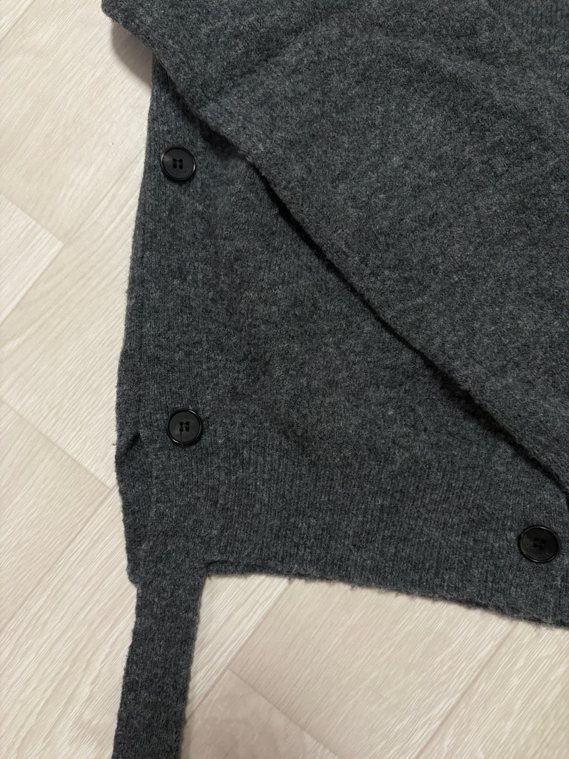 구호플러스 브이넥 가디건 상품이미지4