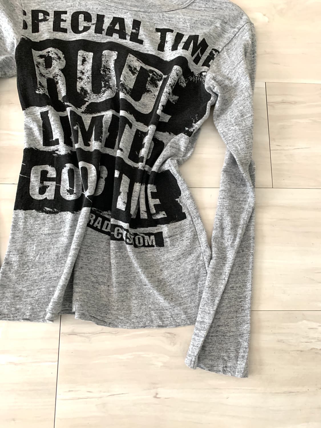 Gray vintage rock graphic long-sleeve to 상품이미지7