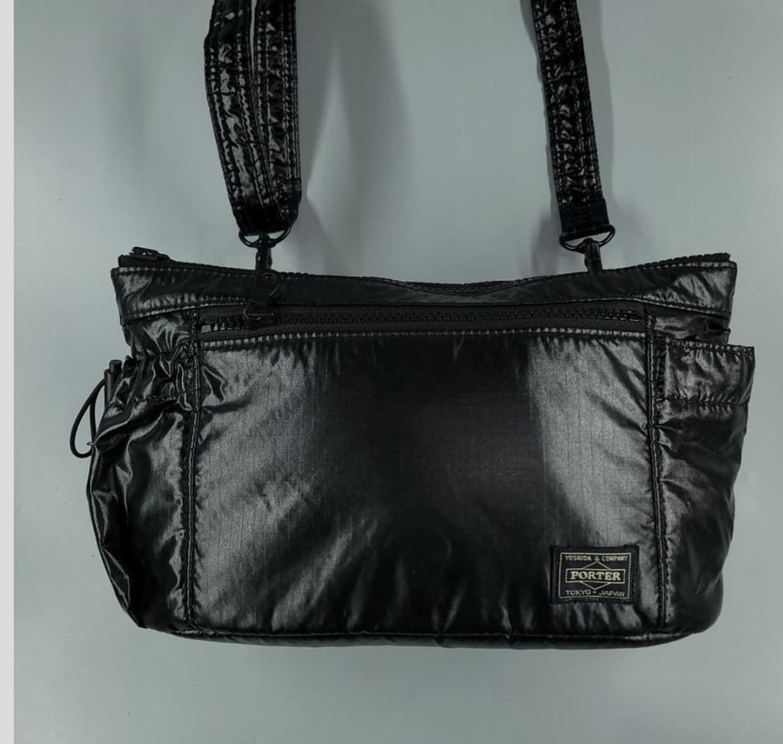 요시다포터 블랙 반광 톤톤 로고립스탑 숄더 크로스백 상품이미지1