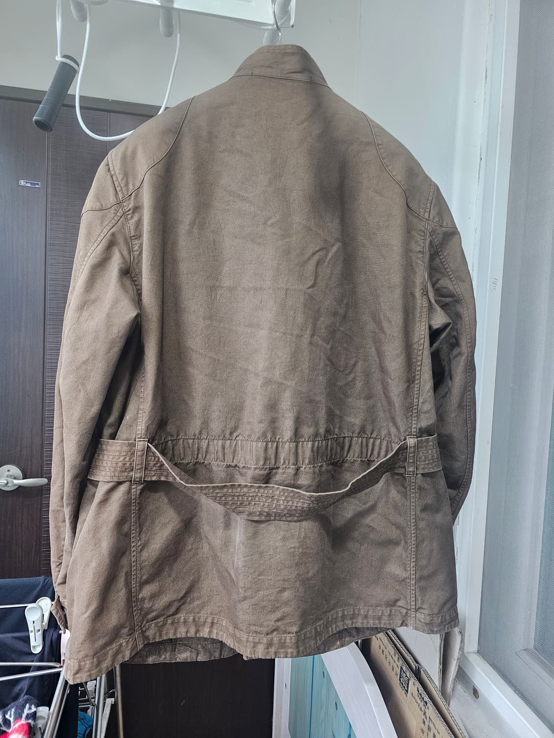 절대 못구함.. 씨피 CP컴퍼니 카키 벨트 야상 자켓 105팔아요 상품이미지8