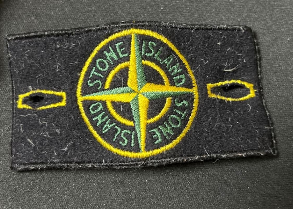 [정품특가] 스톤아일랜드 컴퍼스  경량 패딩 후드 자켓 M 상품이미지3