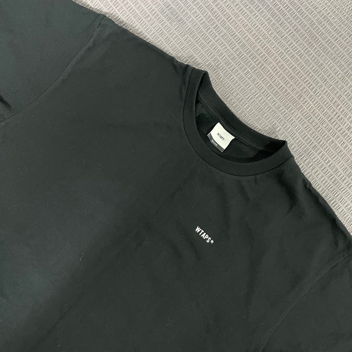 더블탭스 반팔 23SS SNEAK LLW SS 블랙 01 상품이미지6