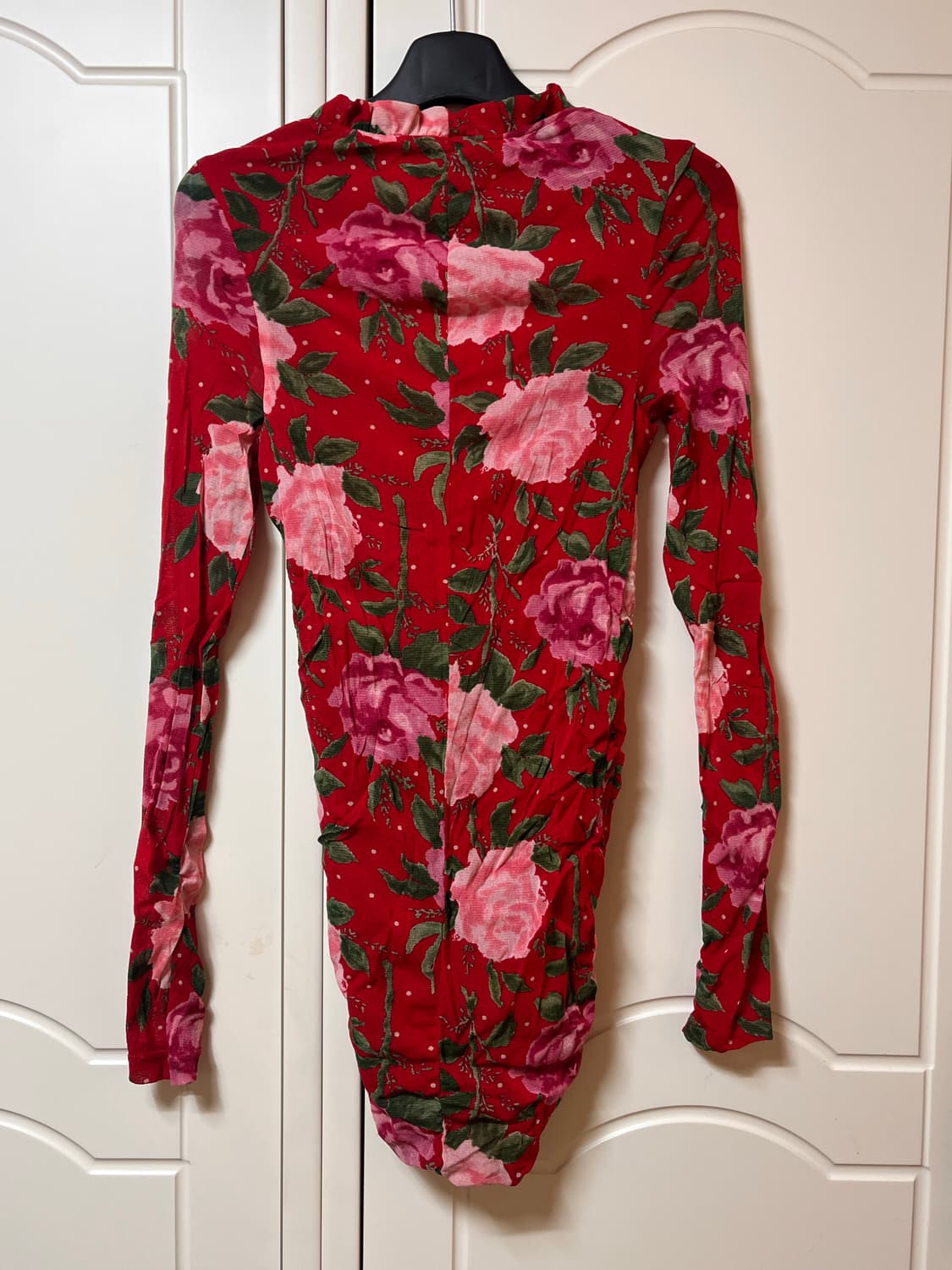 겐조 플라워 셔링 슬리브 상품이미지3