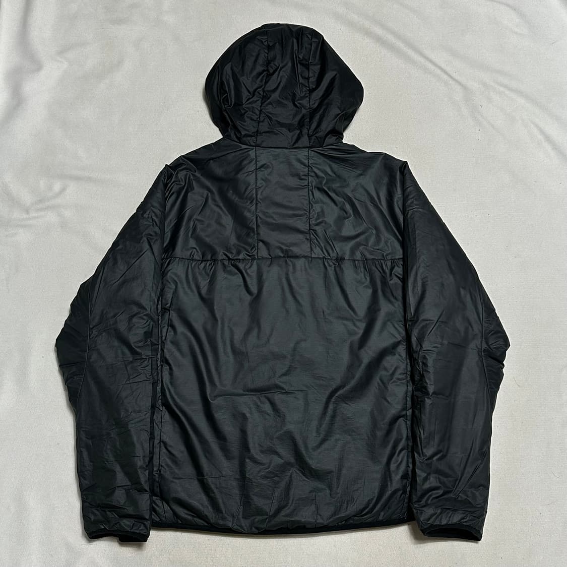 L 나이키 ACG 프리마로프트 블랙 후드 자켓 상품이미지3