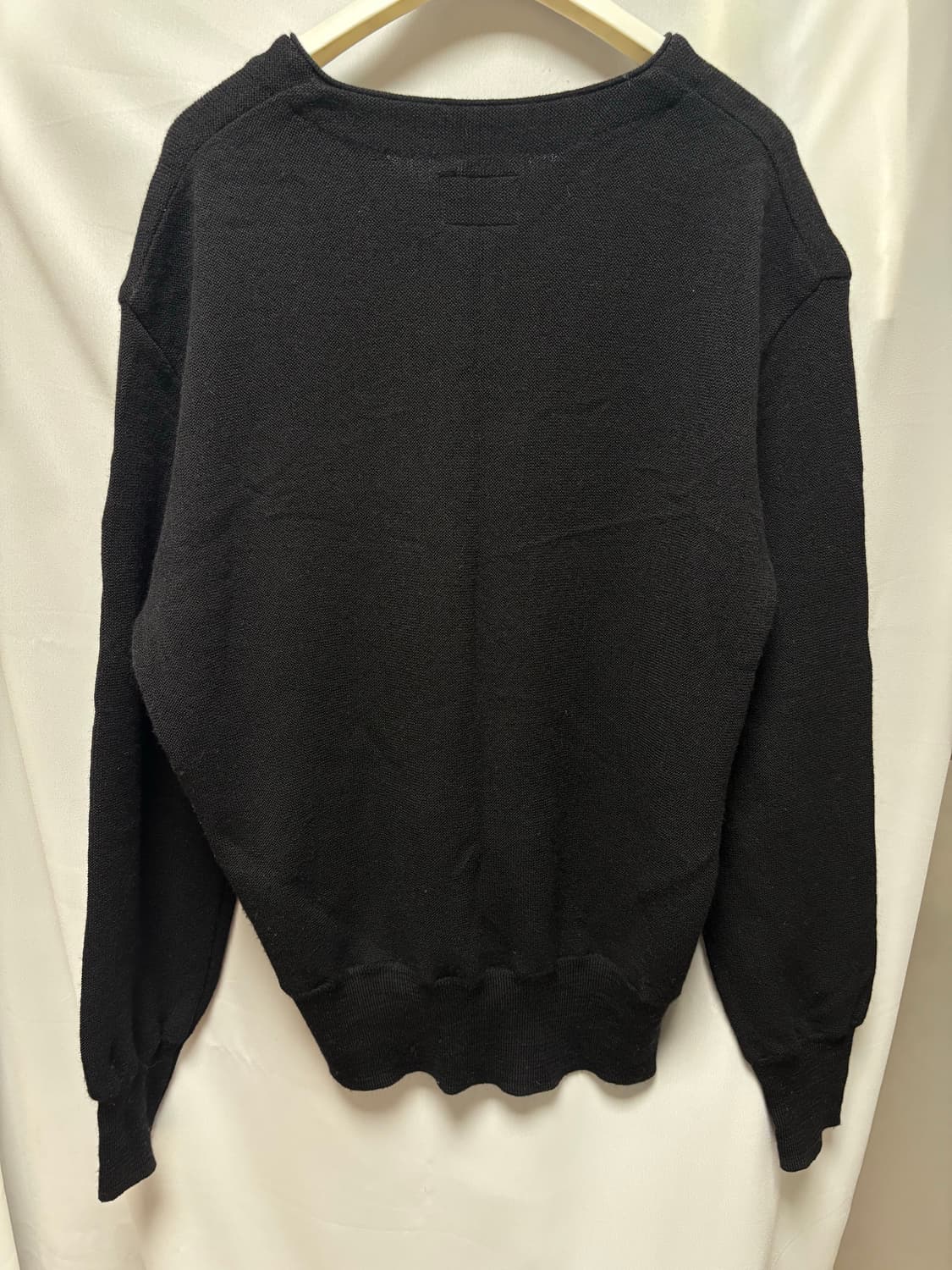 헤리티지플로스 브이넥 블랙s 상품이미지3