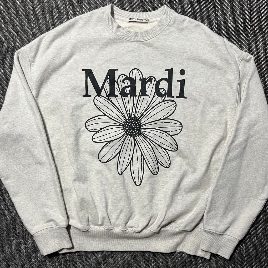 MARDI MERCREDI 마르디 맨투맨 상품이미지2