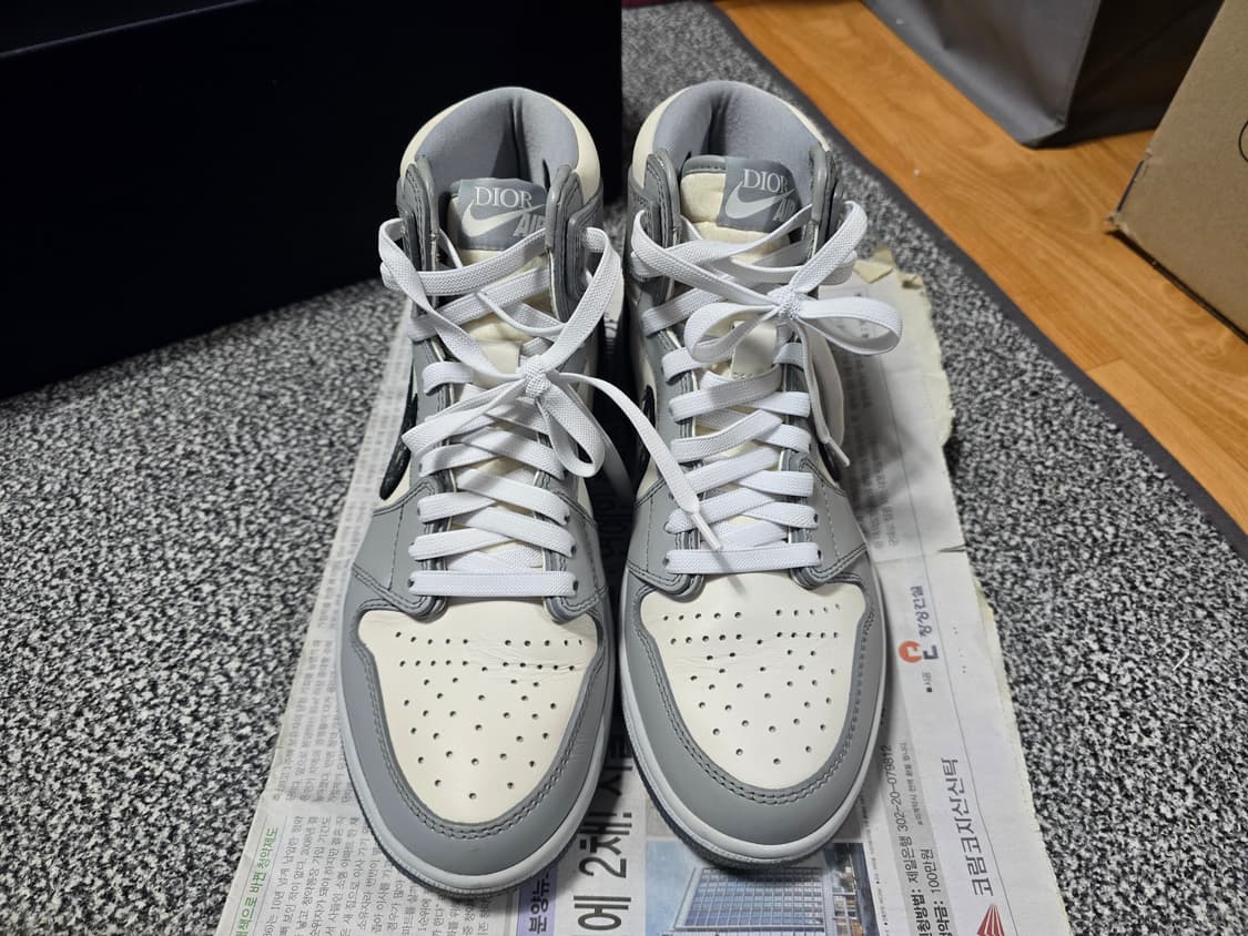 [255 40.5] 에어 조던 1 디올 하이 OG 상품이미지2