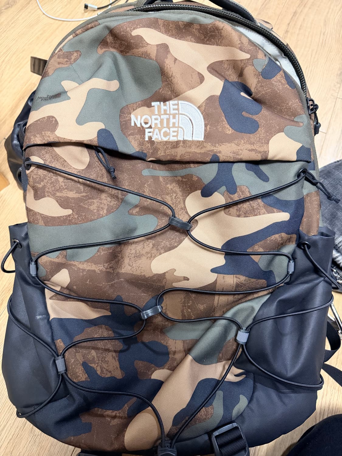 노스페이스  보레알레스 카모 백팩 상품이미지3