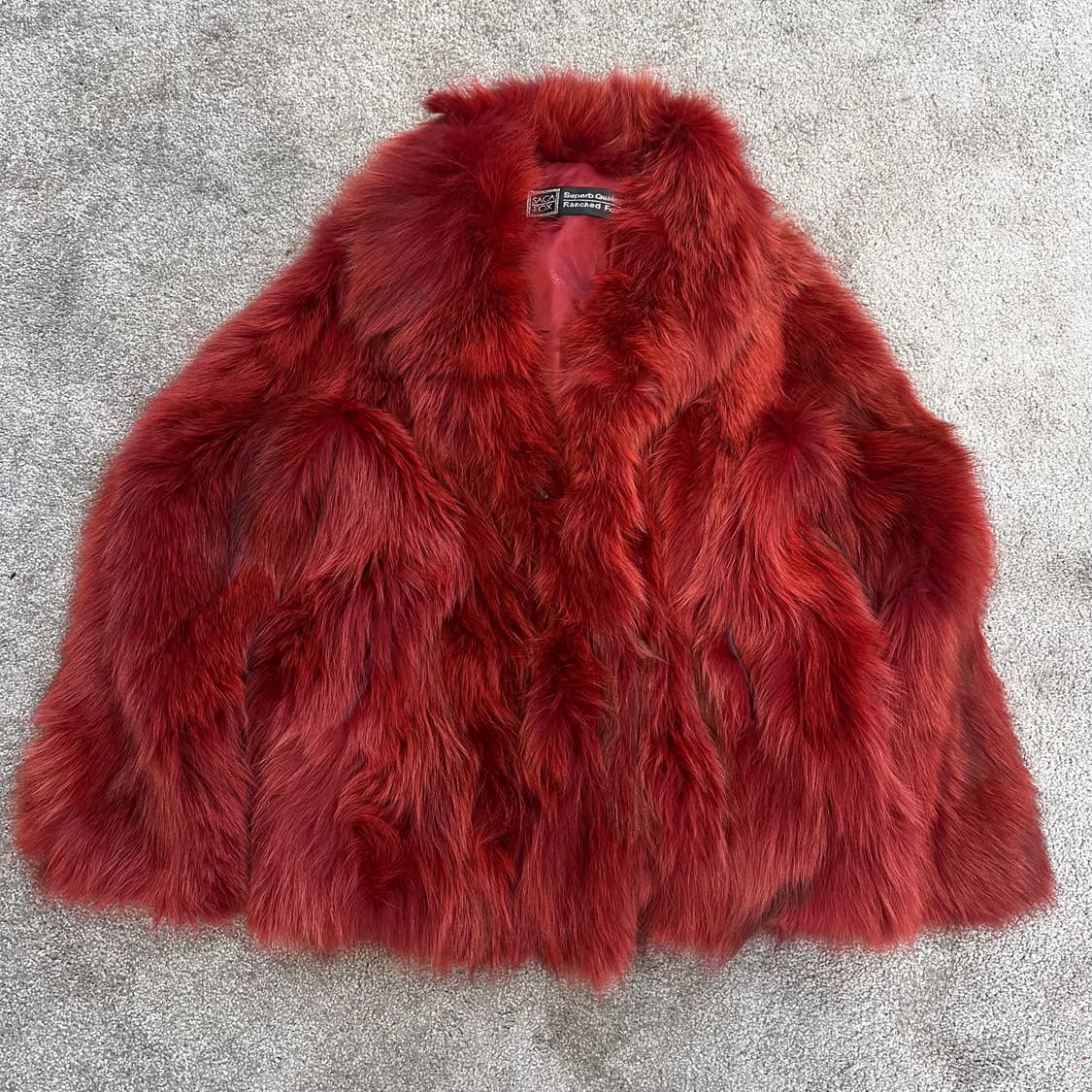 사가폭스 레드 맥시 퍼자켓L 상품이미지1