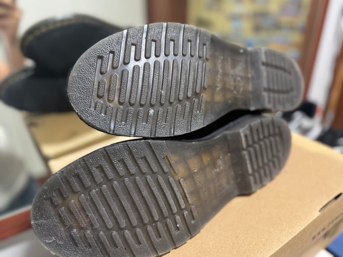 닥터마틴 101 6홀 스웨이드 앵클부츠 상품이미지3