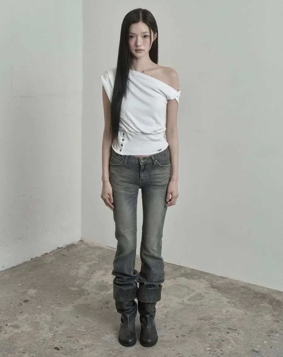 이네기 Waist-Shaped Button Top (white) 상품이미지1