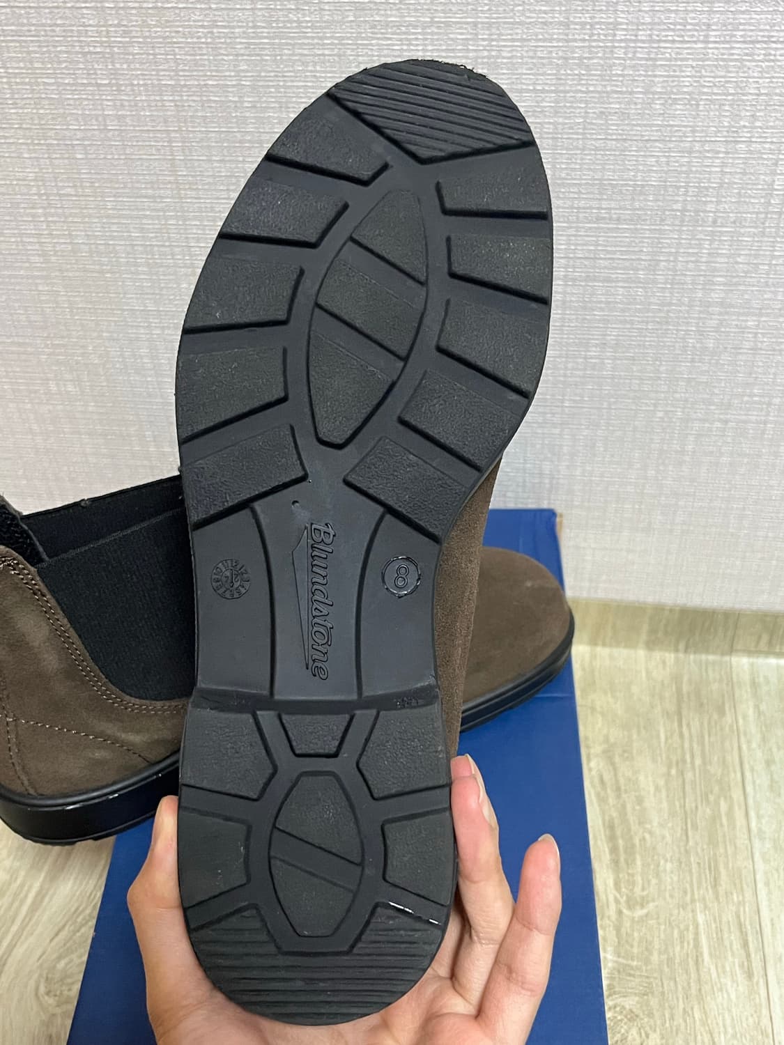 블런드스톤 2410 스웨이드 첼시부츠 8사이즈(270) 상품이미지5