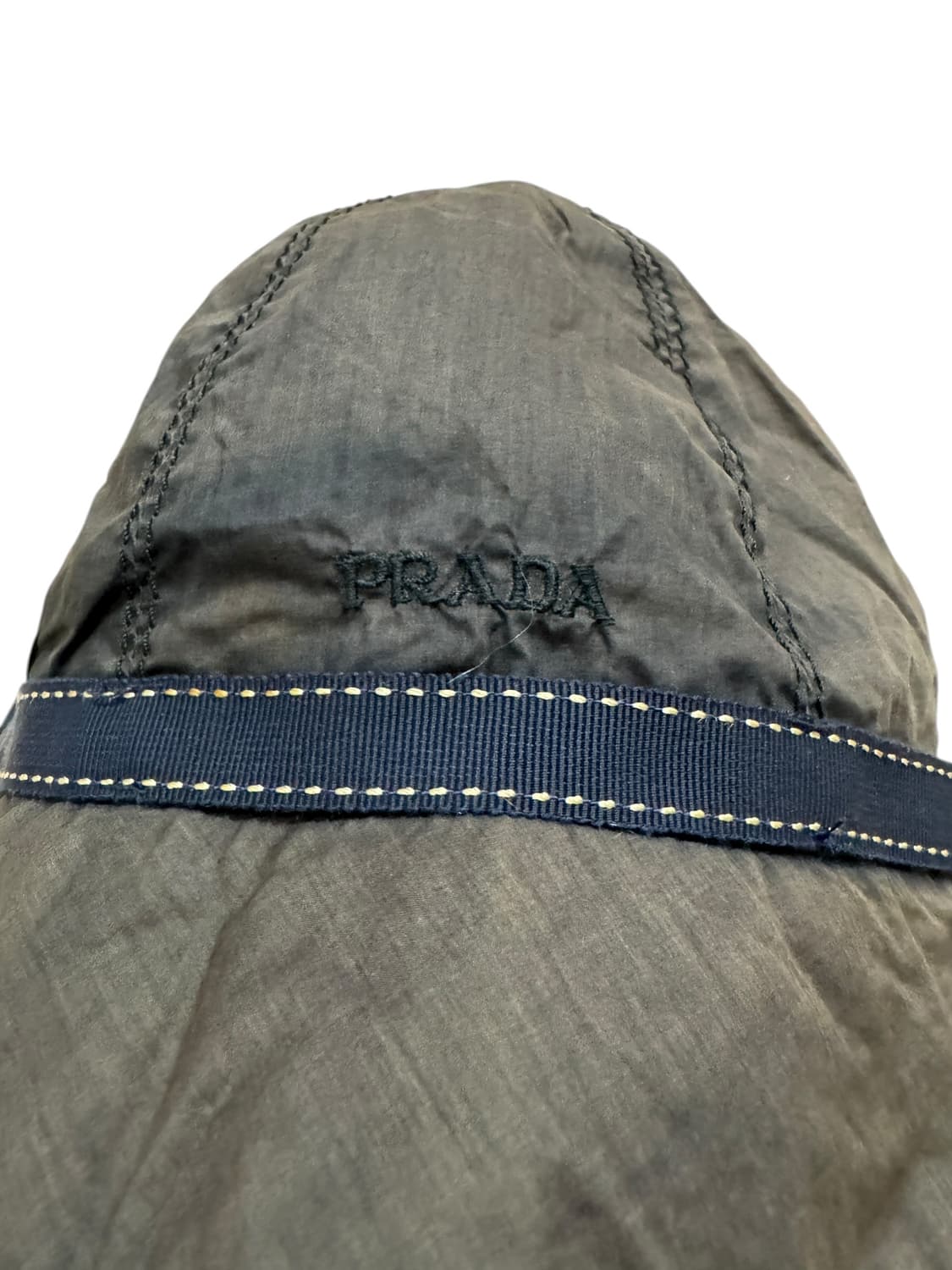 프라다 버킷햇 상품이미지2