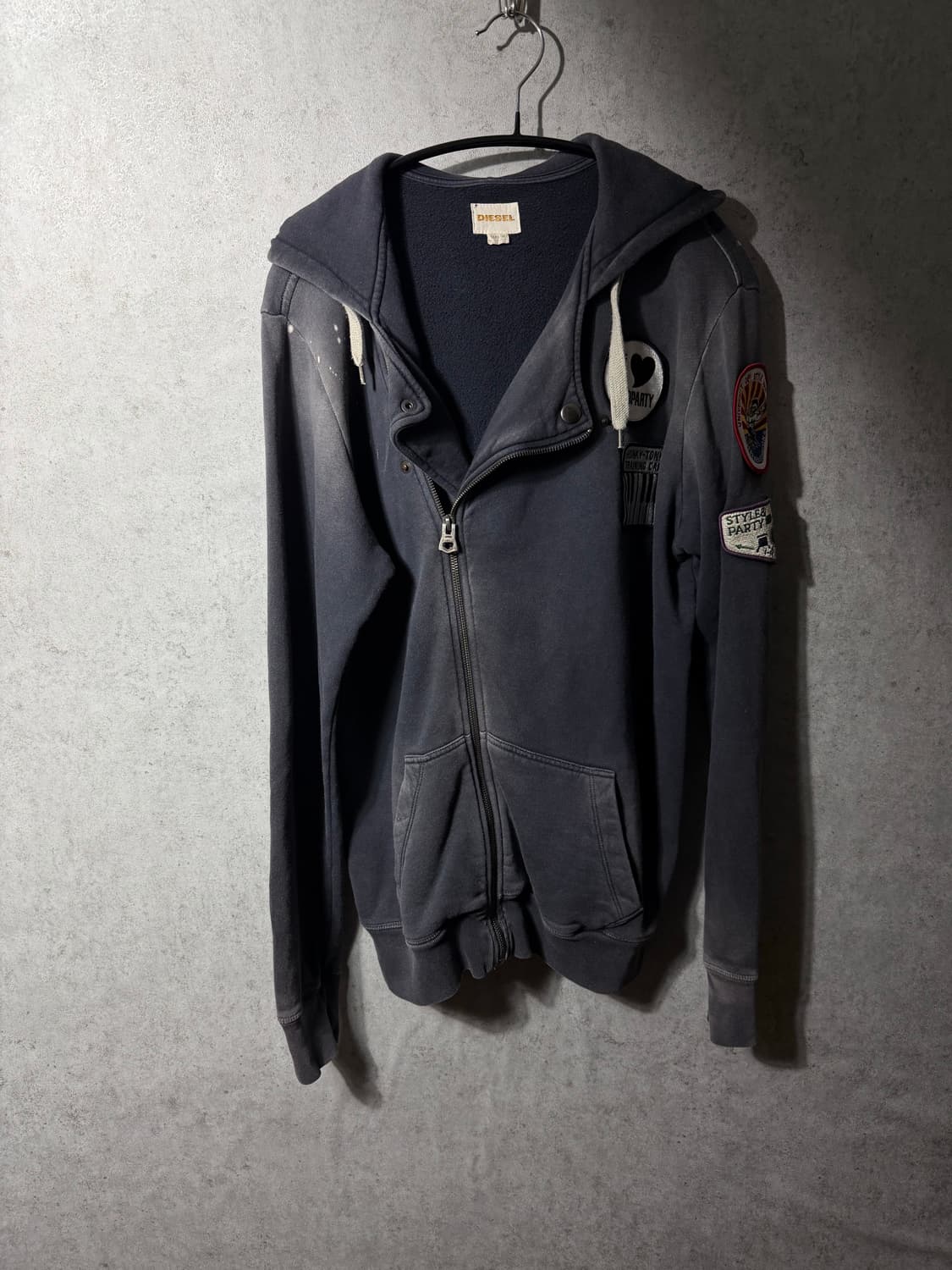 디젤 워싱 페인팅 후드집업 상품이미지1