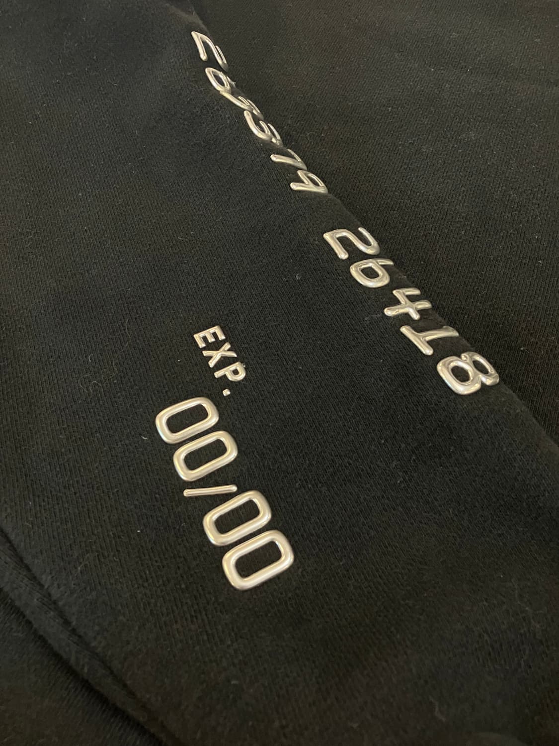 알렉산더 왕 크레딧 카드 데칼 크롬 스윗셔츠 맨투맨 블랙 상품이미지3