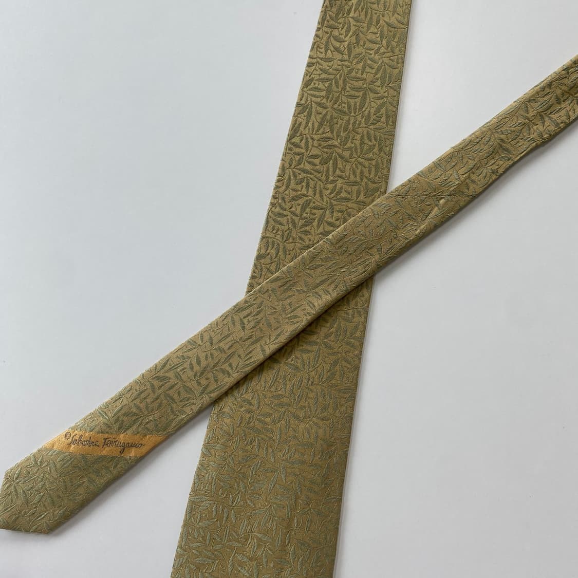 페레가모(Ferragamo) 명품 정품 넥타이 상품이미지4