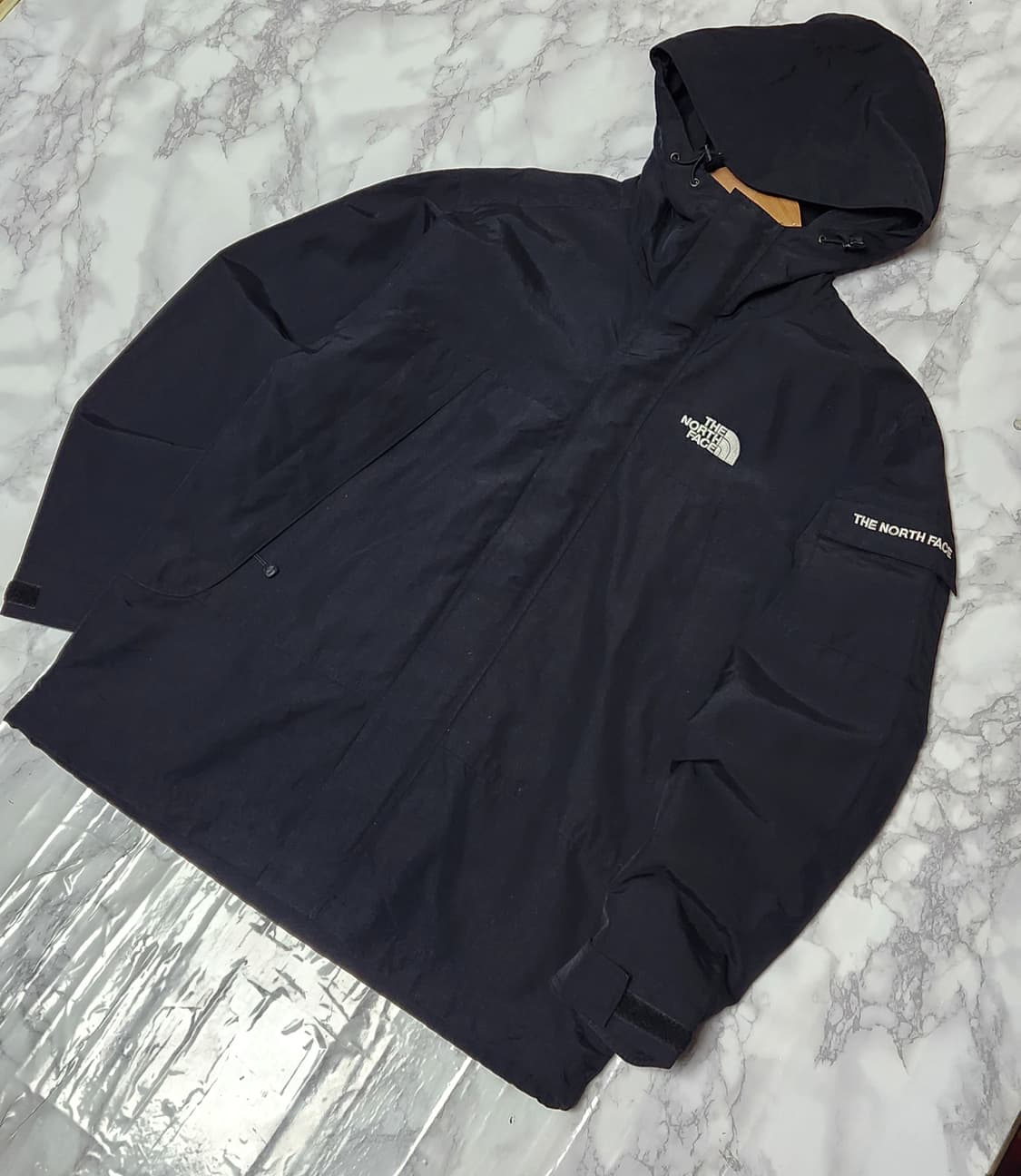노스페이스 바람막이 나일론 블랙 후드 자켓 상품이미지2