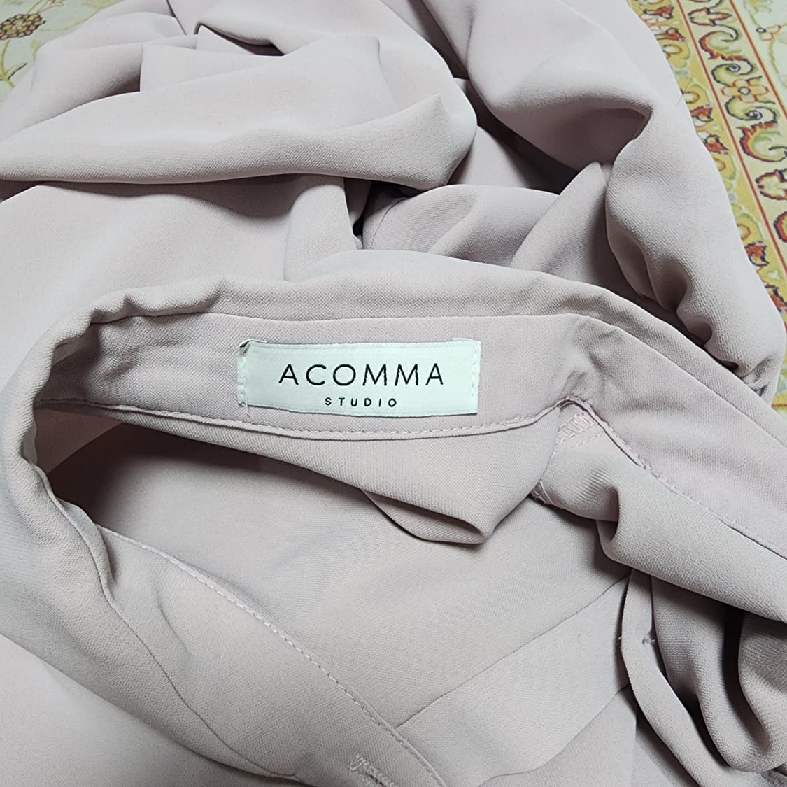 Acomma Studio 플리츠 셔츠 원피스
프리 상품이미지2