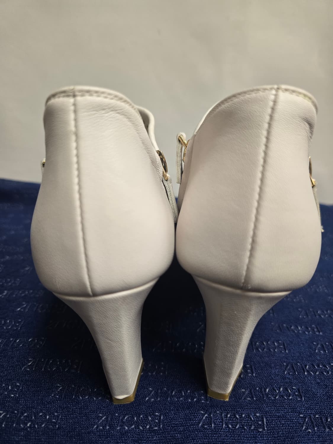 소다 펀칭 오픈 힐 36(230) 상품이미지5