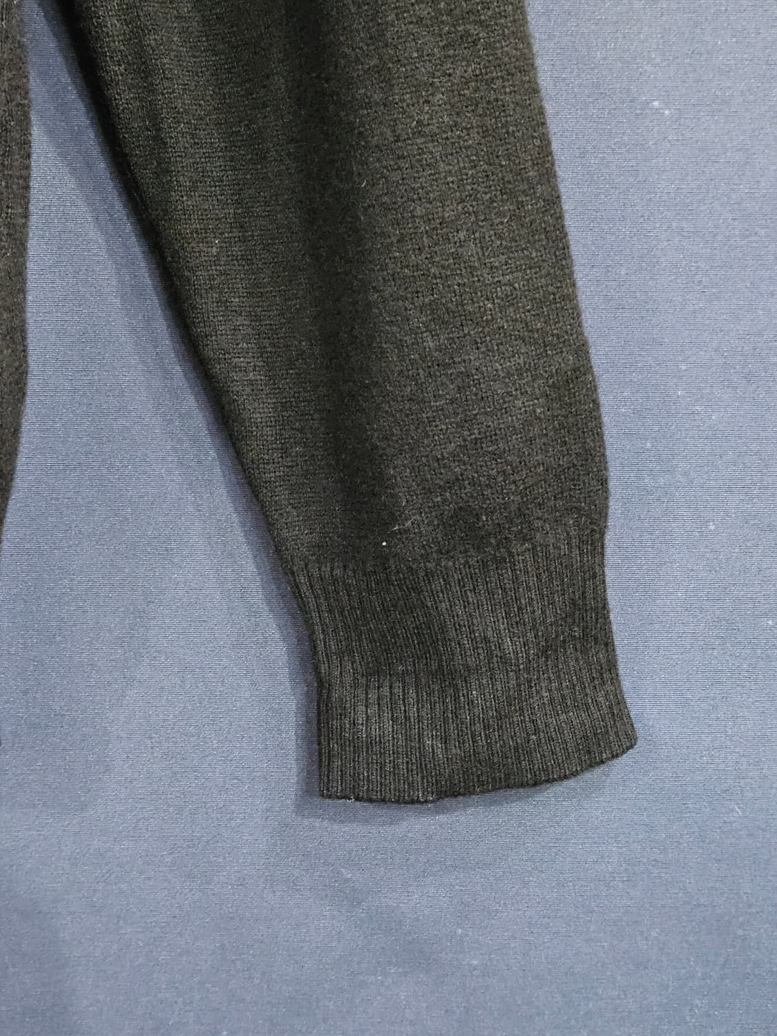 라코스테 블랙컬러 남성 105 모 가디건  상품이미지5