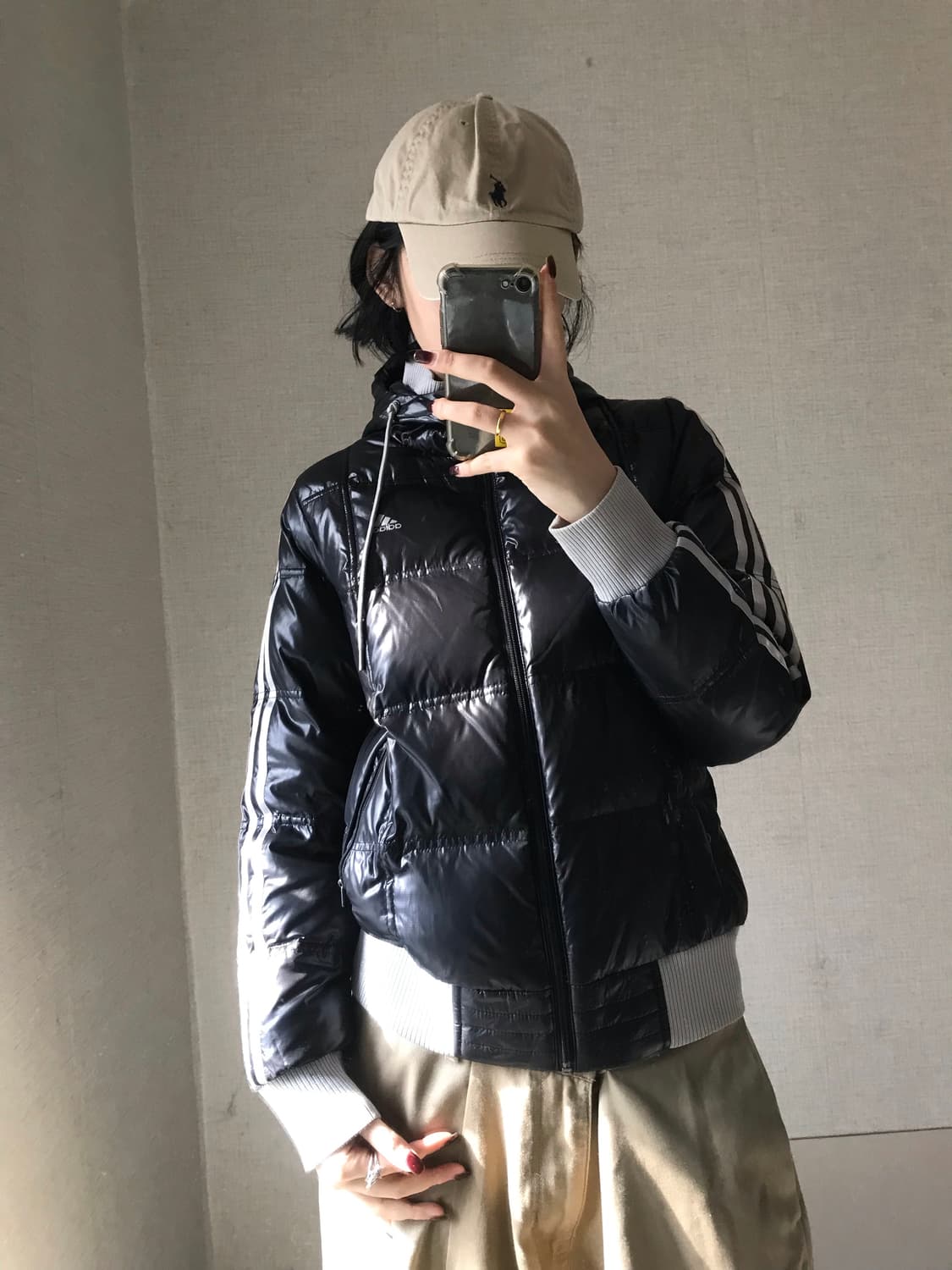 아디다스 블랙 실버 삼선 패딩 상품이미지2
