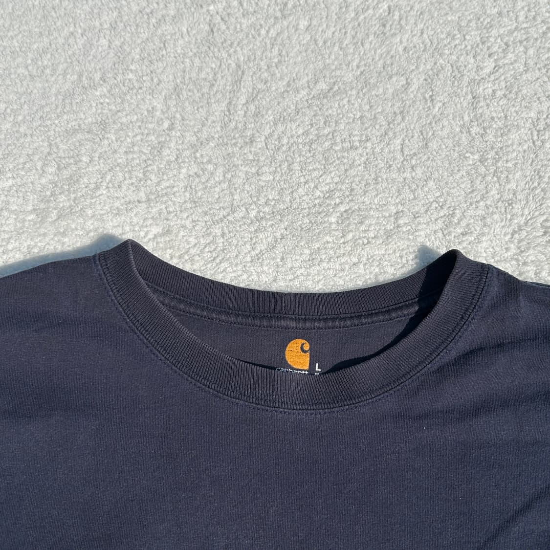 칼하트 오리지날핏 네이비 반팔티셔츠 상품이미지5