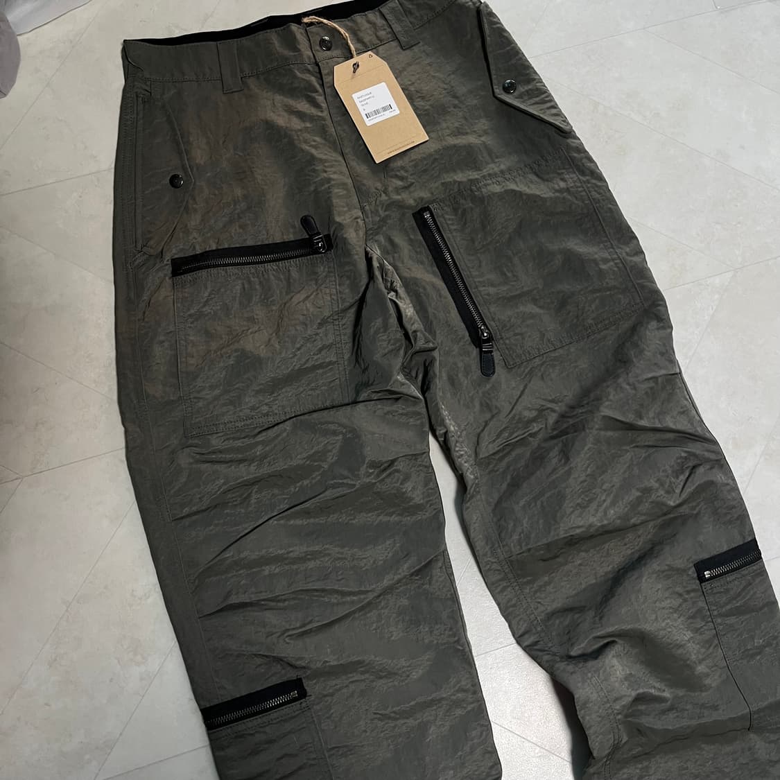 새상품(S)이스트로그 플라이트 나일론 팬츠 올리브 상품이미지2