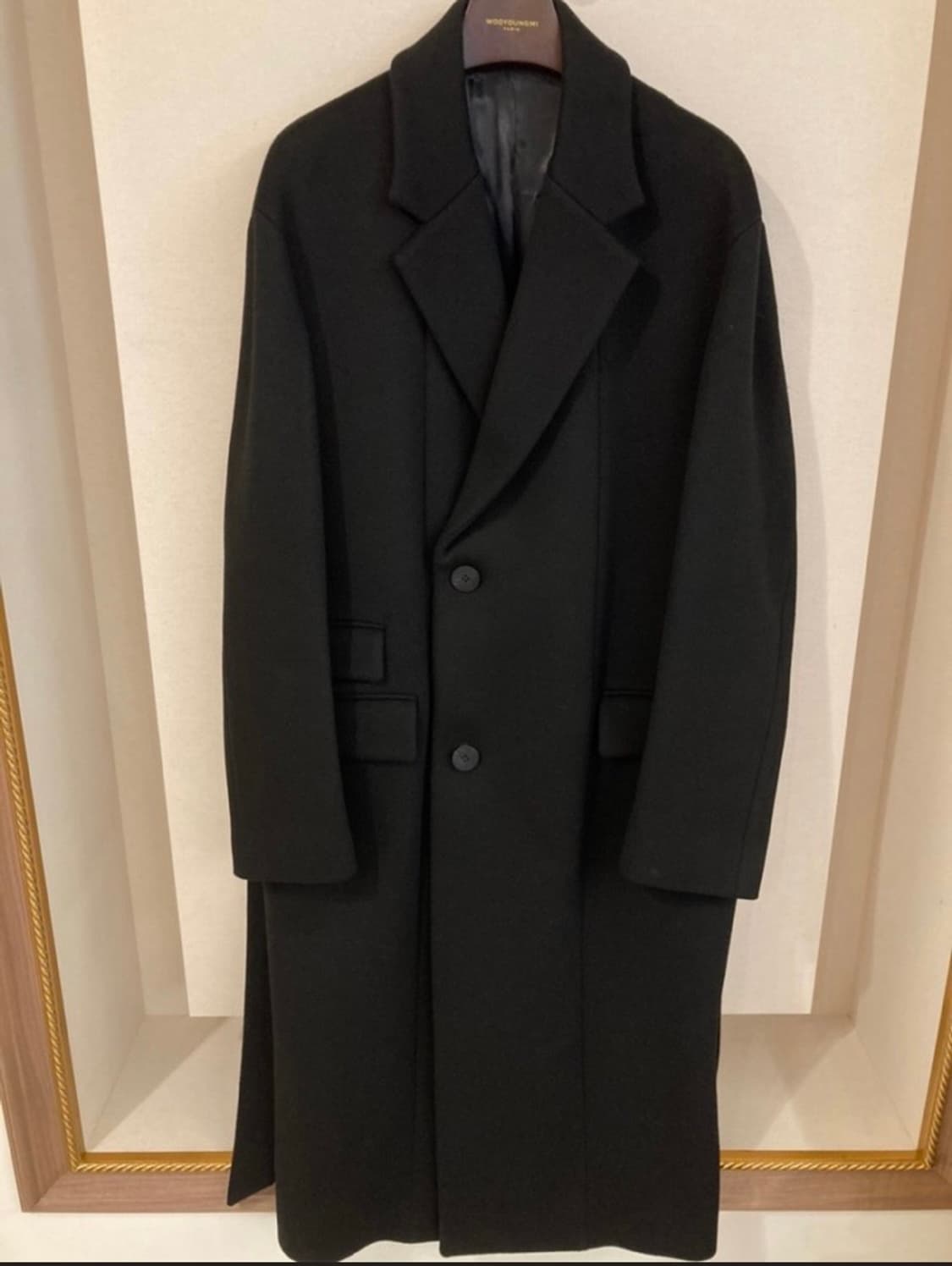 우영미 20fw 로브코트 블랙 상품이미지1