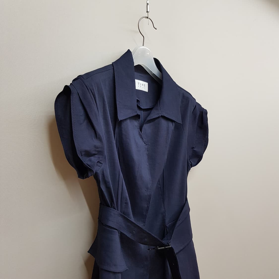 한섬 타임  벨티드 반팔 자켓 블라우스 S사이즈 상품이미지3