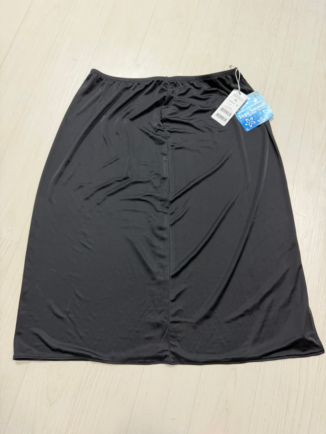 (새상품) 비너스 Vega Smooth 블랙 스커트 95 속치마 상품이미지2
