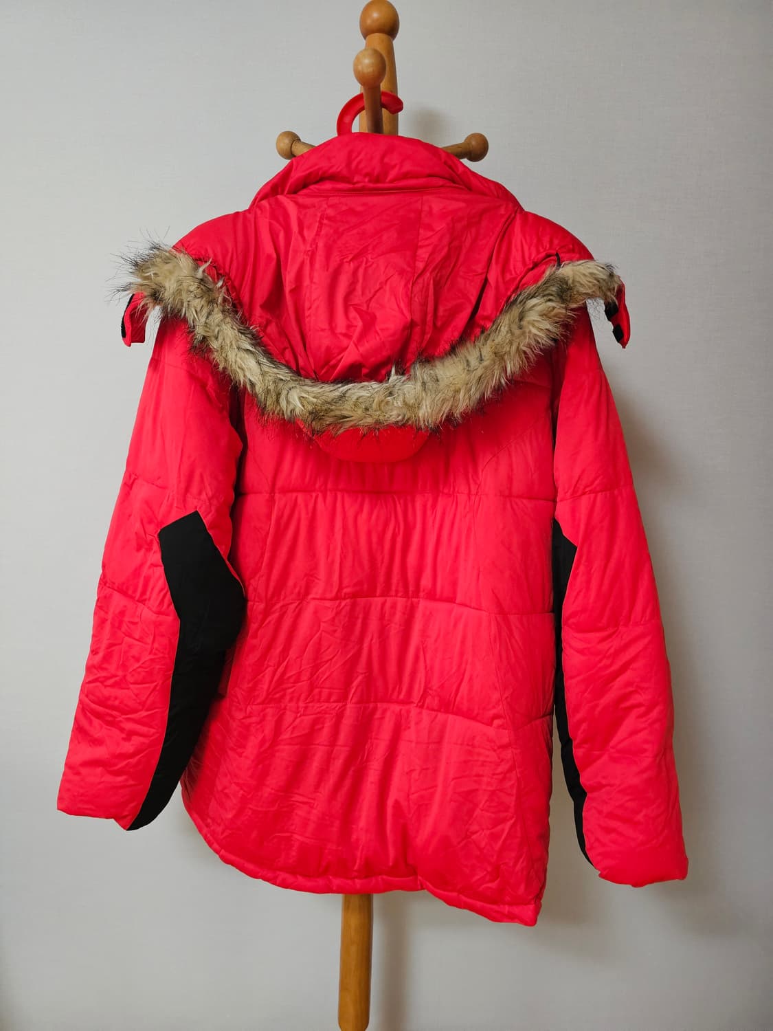 르까프(LECAF) 패딩 점퍼 180(105) 사이즈


르까프 기능성  상품이미지3