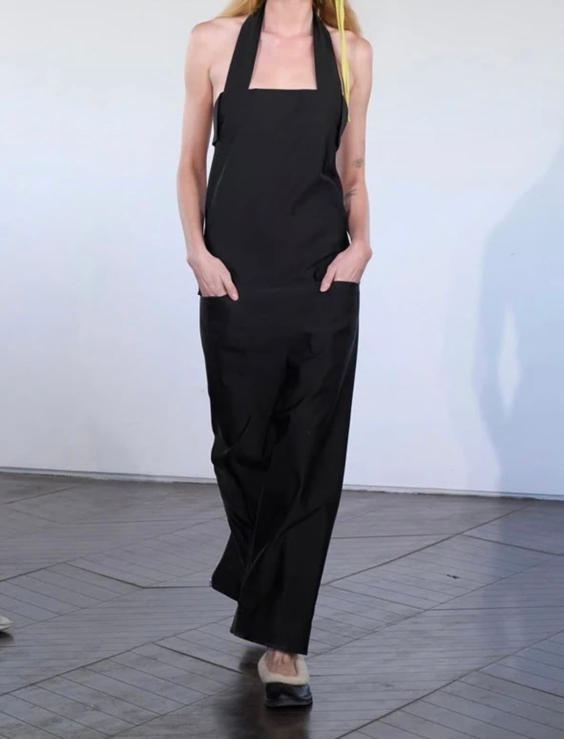 어그 조라 레더 발레리나 시어링 플랫슈즈 블랙 상품이미지3