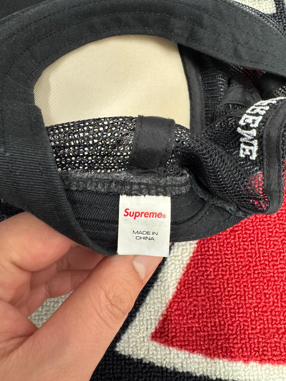 슈프림 레이디 핑크 메쉬 백 5패널 화이트 블랙 21FW 상품이미지6