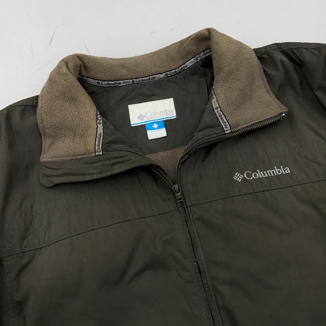 컬럼비아 하드쉘 올드스쿨 카키 자켓 상품이미지3