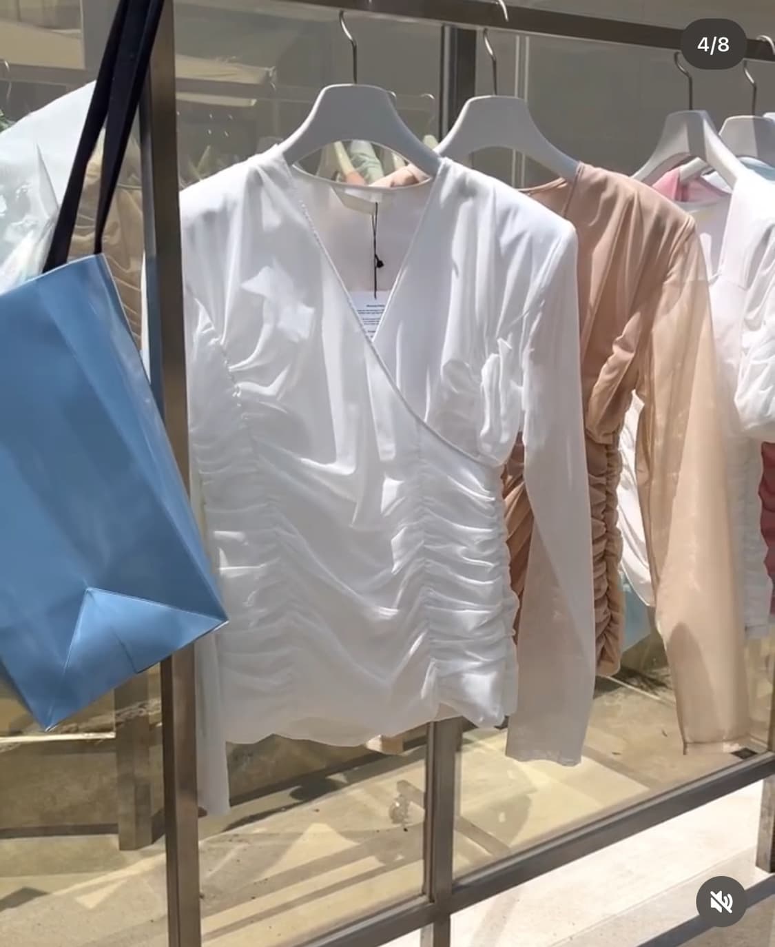 드래곤블루스 매쉬 셔링 랩 블라우스 베이지 S 상품이미지1