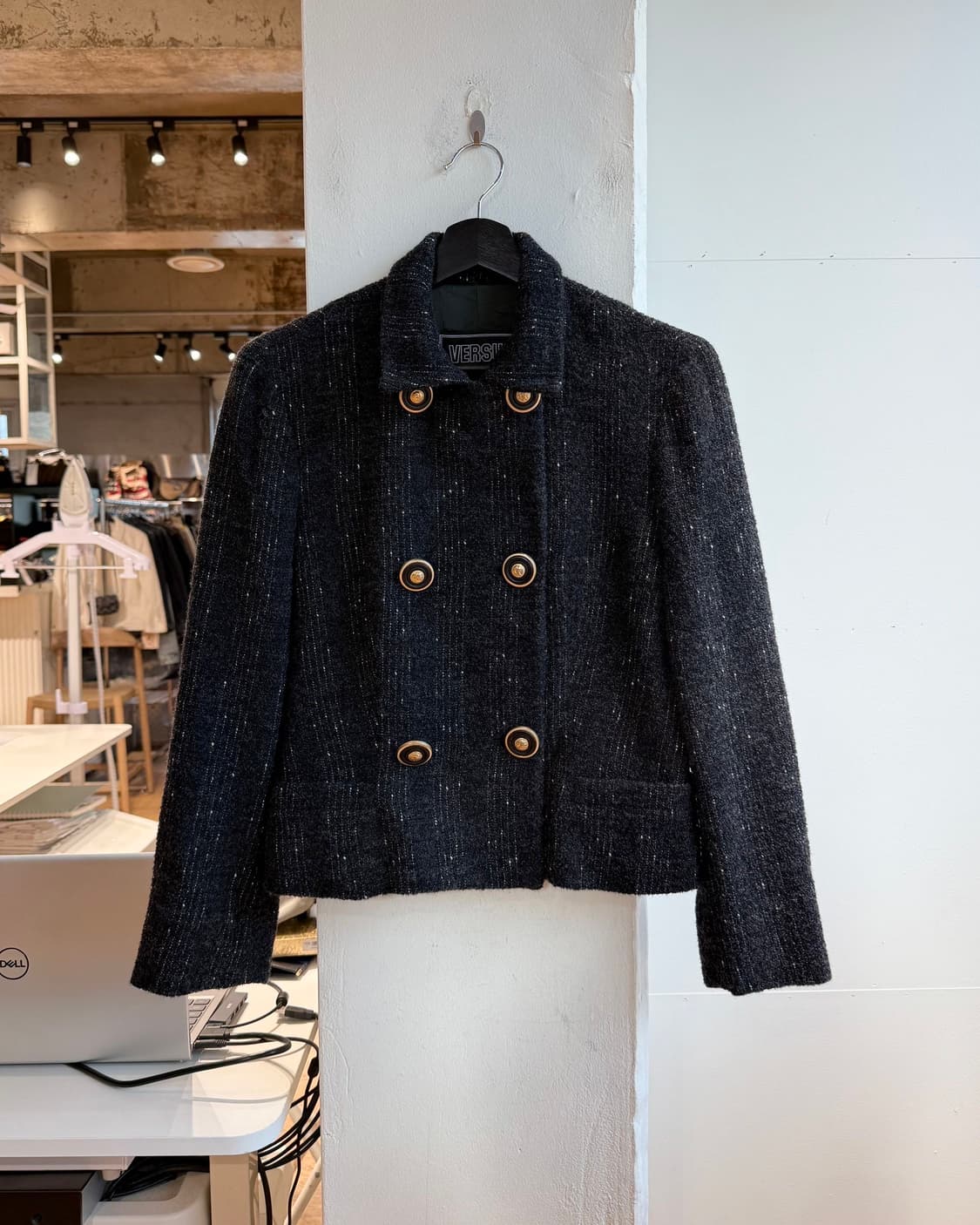 베르수스 블랙 더블 금장 트위드 자켓  상품이미지2