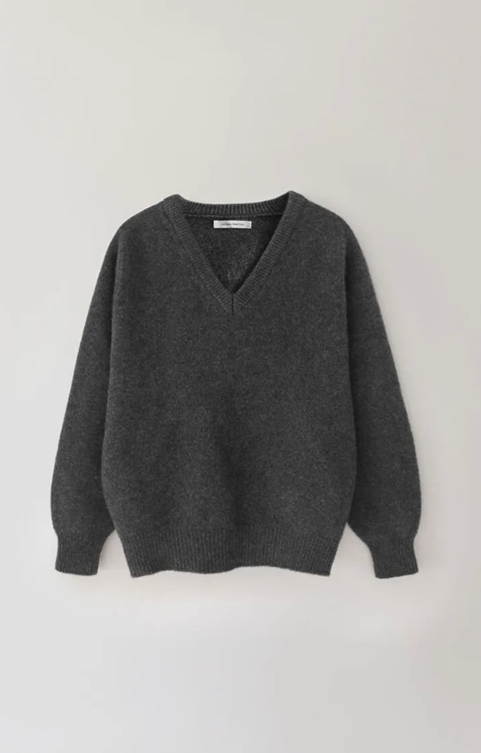 낫띵리튼 파운드 알파카 스웨터 니트 도브 색상 상품이미지2