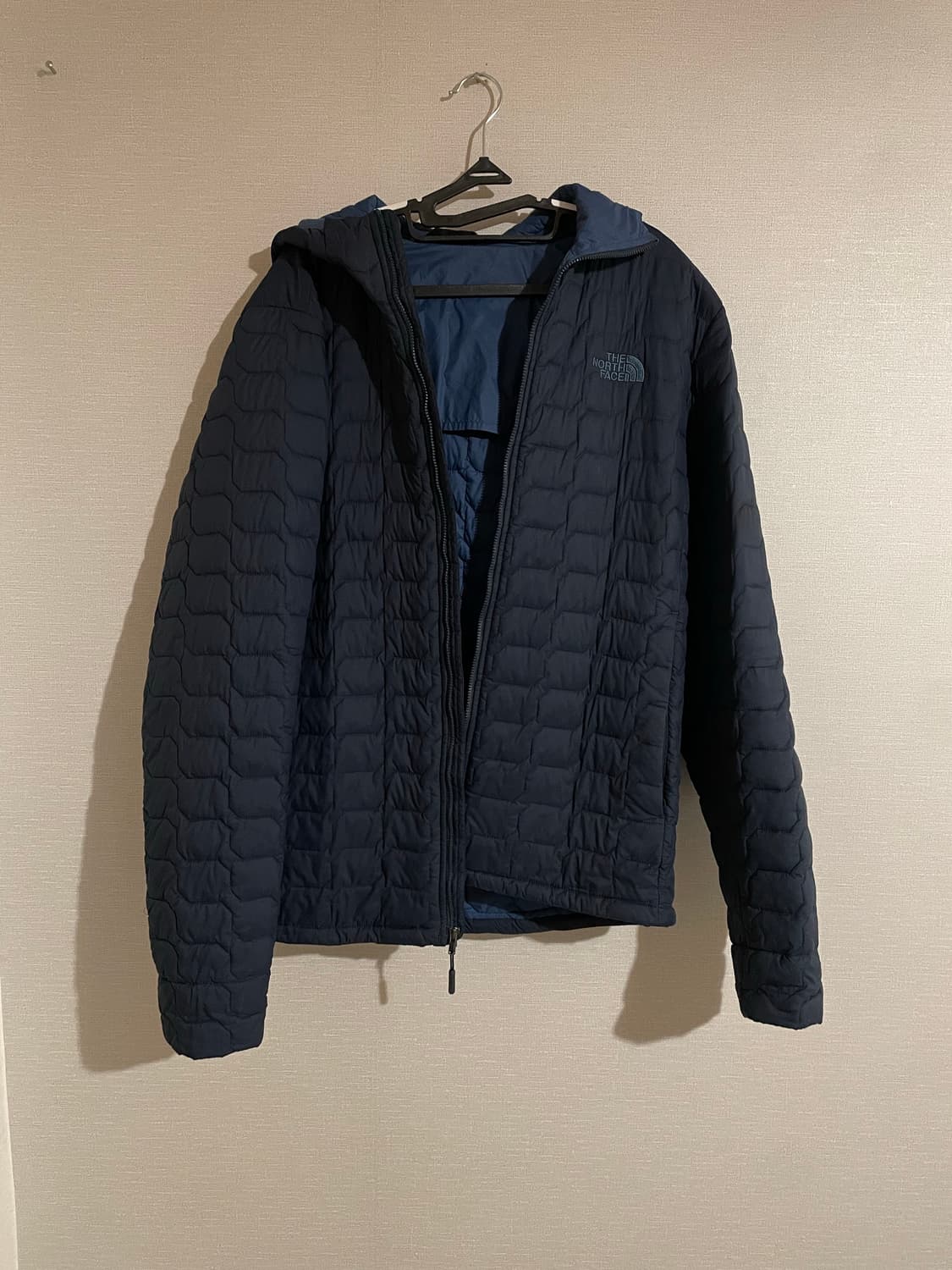 노스페이스 경량패딩 상품이미지1