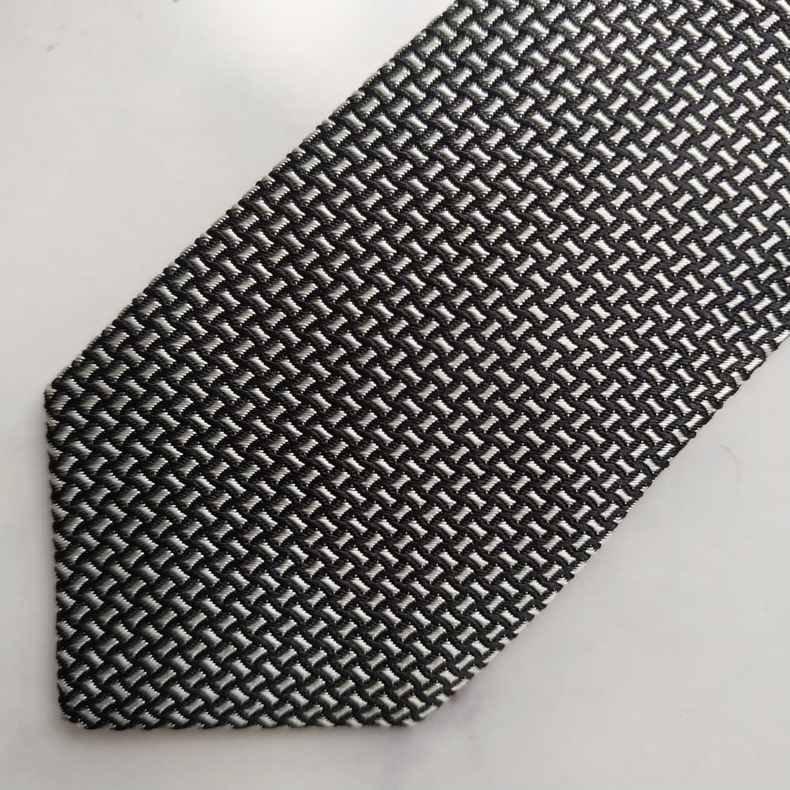 TIME 타임 넥타이 블랙 직조 패턴 5.2cm A+등급 K2282
 상품이미지4